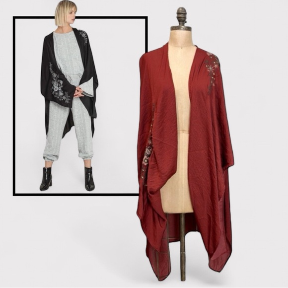 Hello Nite! Los Angeles "Silky Soft Embroidered Kimono" Loungewear - Picture 1 of 7